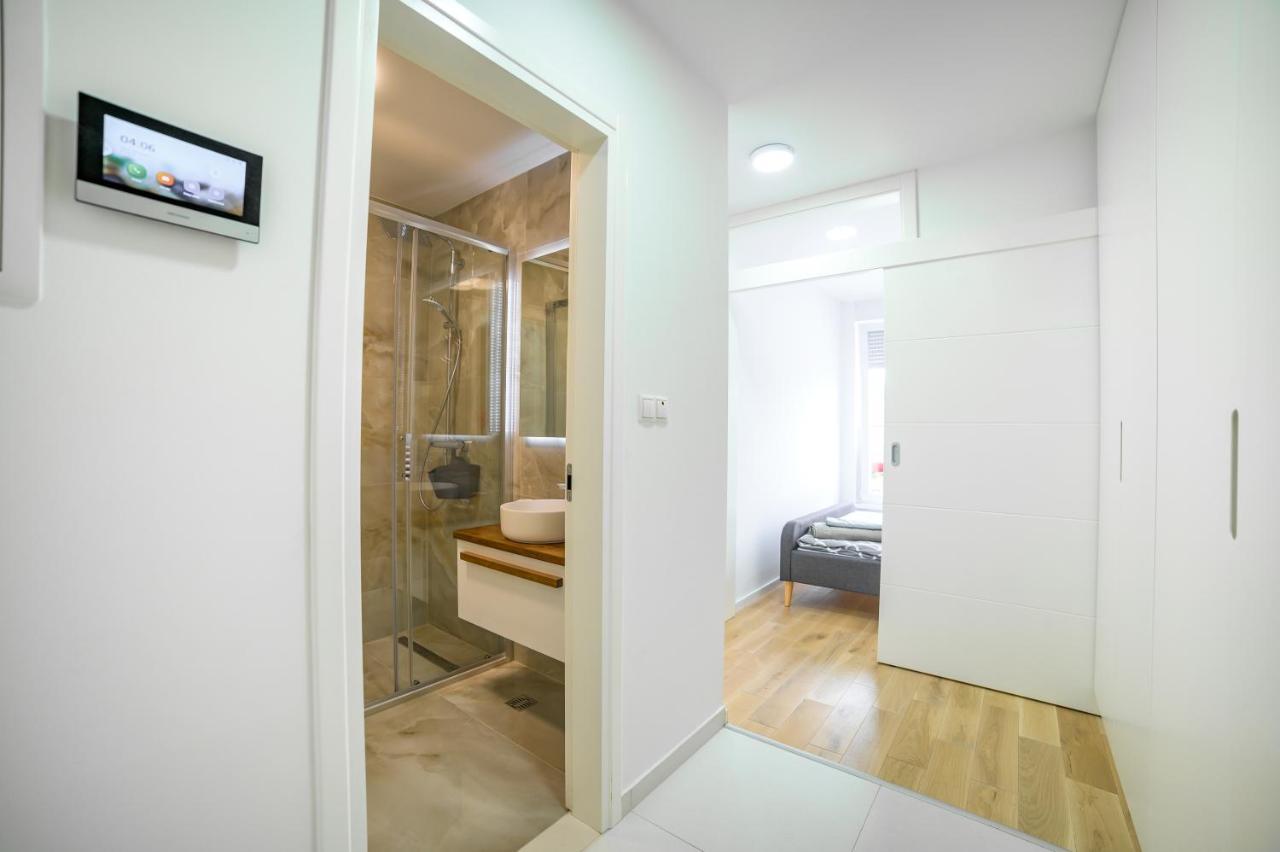 Sun Square Apartments Tuzla Eksteriør billede