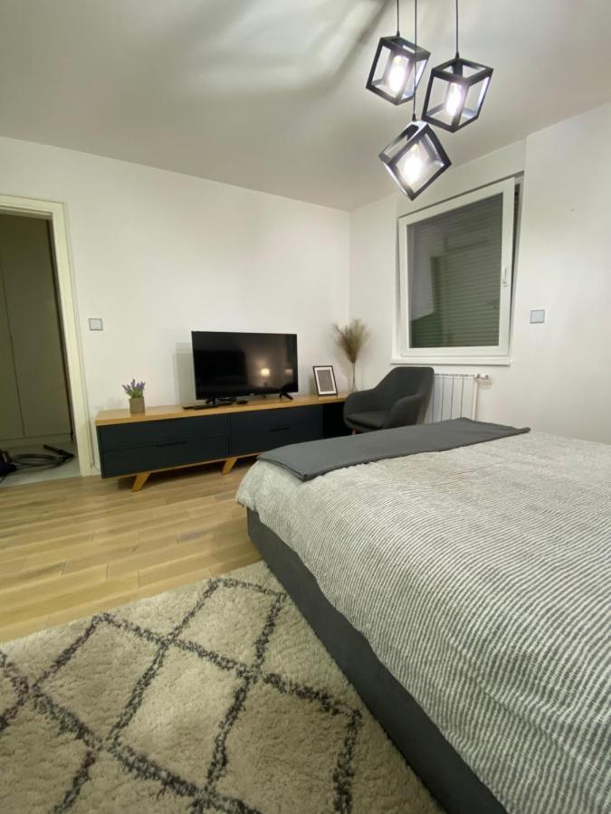 Sun Square Apartments Tuzla Eksteriør billede